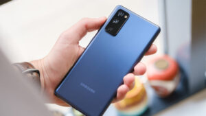 Samsung Galaxy S20 FE chez Mr Solde